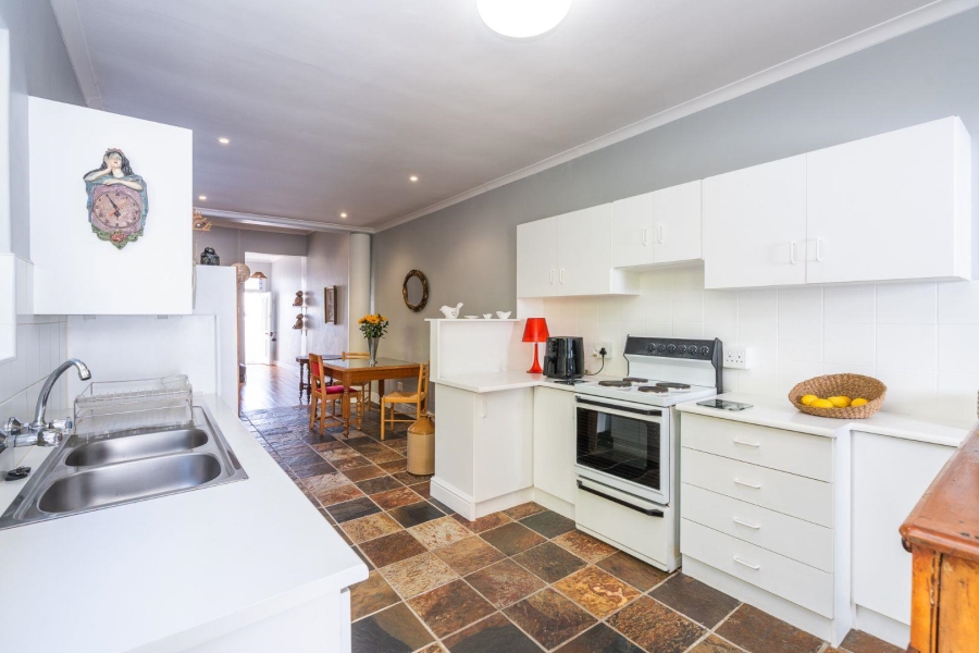 1 Bedroom Property for Sale in Woodstock Western Cape
